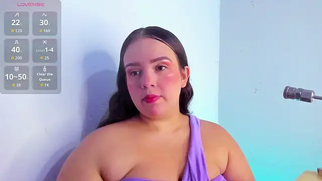 Emely pregnantt online show from July 29, 2026, 1:27 am
