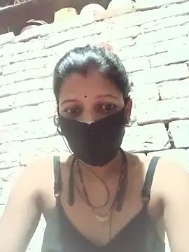 Snapshot of Divya-11431 chatting on July 13, 2026, 7:02 pm Divya-11431 online show from July 13, 2026, 7:02 pm