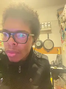 Snapshot of ELPikaPreta chatting on February 14, 2026, 1:50 am ELPikaPreta online show from February 14, 2026, 1:50 am