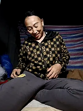 Ami-su online show from April 1, 2026, 2:36 pm