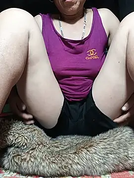 Snapshot of Ami-su chatting on July 28, 2026, 5:56 pm Ami-su online show from July 28, 2026, 5:56 pm