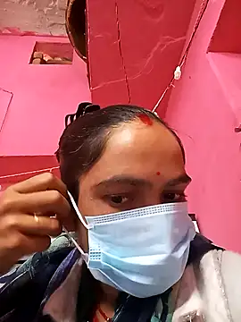 Julilodhi8695 online show from February 3, 2026, 5:38 am