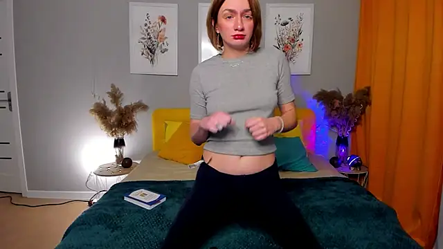 PollyRoseX online show from February 26, 2026, 7:25 pm