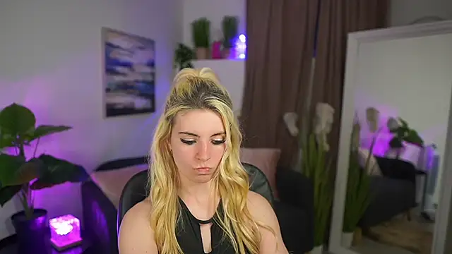 Jetpearl online show from April 6, 2026, 8:10 pm