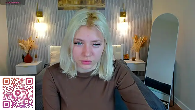 Kate Krose online show from April 15, 2026, 9:15 am