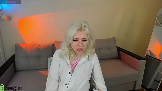 Snapshot of Kate_Krose chatting on February 3, 2026, 2:53 am Kate Krose online show from February 3, 2026, 2:53 am