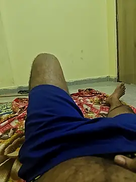 Romantic boy143 online show from June 20, 2026, 5:07 pm