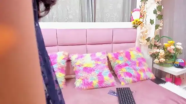 Keiry Paloma online show from February 22, 2026, 5:36 pm