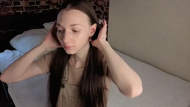 Lollyops online show from April 13, 2026, 2:37 am