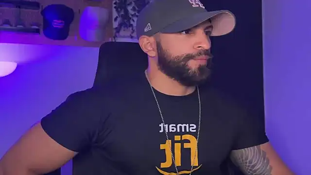 SamDornan51 online show from April 4, 2026, 1:23 am