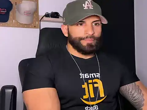 SamDornan51 online show from March 12, 2026, 1:44 am