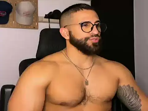 Snapshot of SamDornan51 chatting on February 7, 2026, 1:02 am SamDornan51 online show from February 7, 2026, 1:02 am