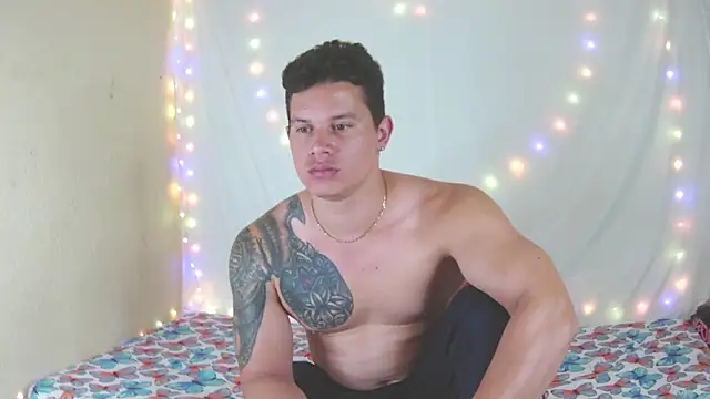 Snapshot of Eternalfuego chatting on February 14, 2026, 5:51 am Eternalfuego online show from February 14, 2026, 5:51 am