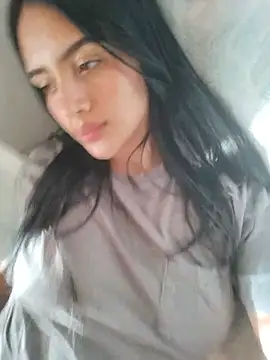 Snapshot of cynliu chatting on July 24, 2026, 9:55 pm cynliu online show from July 24, 2026, 9:55 pm