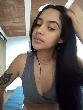 Snapshot of cynliu chatting on May 6, 2026, 5:44 am cynliu online show from May 6, 2026, 5:44 am