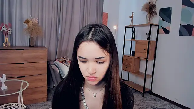 Snapshot of AvantgardAlone chatting on February 6, 2026, 10:33 am AvantgardAlone online show from February 6, 2026, 10:33 am