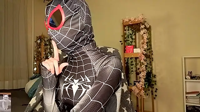 Snapshot of HoneyComfy chatting on March 19, 2026, 2:28 pm HoneyComfy online show from March 19, 2026, 2:28 pm