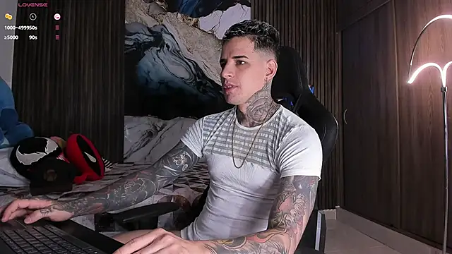 trisstann  online show from March 14, 2026, 4:24 pm