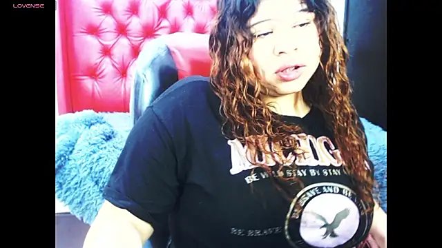 Snapshot of Cloe_r chatting on February 2, 2026, 8:41 pm Cloe r online show from February 2, 2026, 8:41 pm