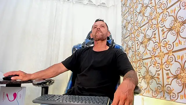 HardenedDad online show from April 10, 2026, 10:17 pm