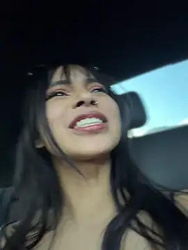 Snapshot of Chel__ chatting on June 17, 2026, 10:41 pm Chel online show from June 17, 2026, 10:41 pm