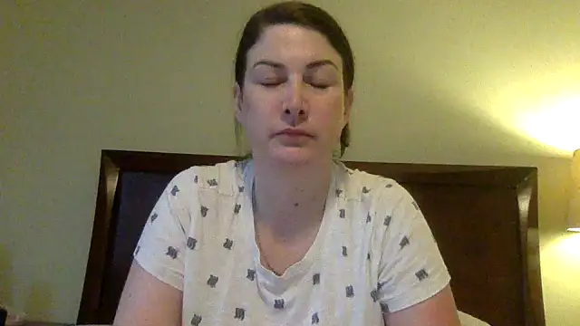 SexiLexi67780 online show from April 6, 2026, 11:39 pm