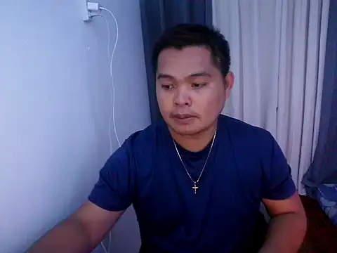 bigloadfox online show from March 9, 2026, 3:21 am