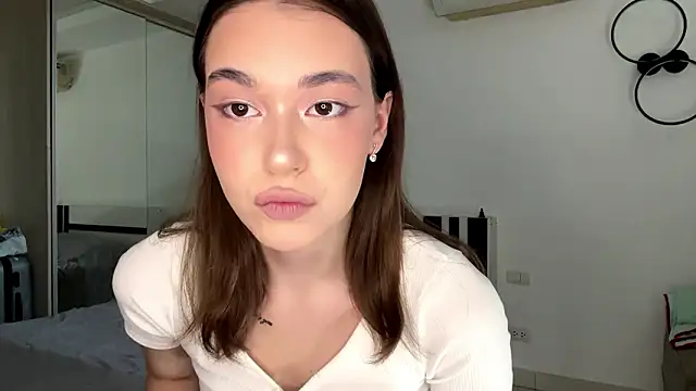 Snapshot of MauritaSpueler chatting on February 18, 2026, 7:49 am MauritaSpueler online show from February 18, 2026, 7:49 am