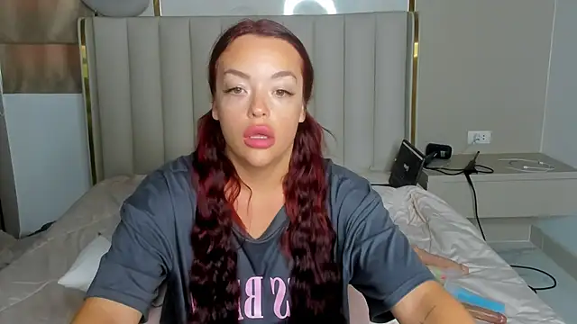 Snapshot of stellaa_quenn chatting on May 29, 2026, 12:05 am stellaa quenn online show from May 29, 2026, 12:05 am