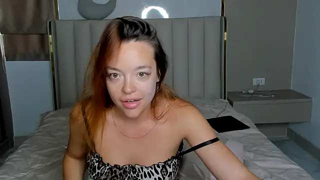 stellaa quenn online show from March 18, 2026, 12:14 am