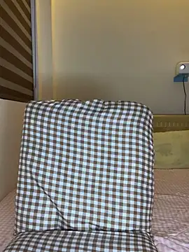 Luna Nhii05 online show from February 26, 2026, 10:48 am