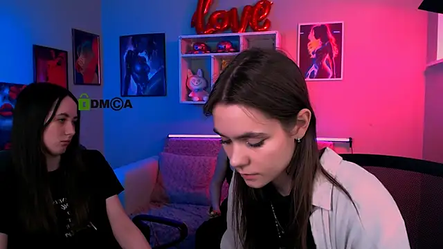 laurenmurrr online show from March 27, 2026, 10:16 am