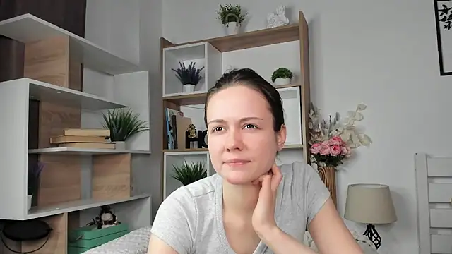 MalvinaTrafford online show from February 9, 2026, 8:29 pm