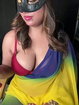 queen-panda online show from February 7, 2026, 6:49 pm