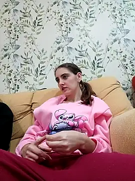 Snapshot of laparejaideal08 chatting on February 16, 2026, 8:40 pm laparejaideal08 online show from February 16, 2026, 8:40 pm