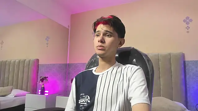 Derek Sinn online show from March 27, 2026, 7:59 pm