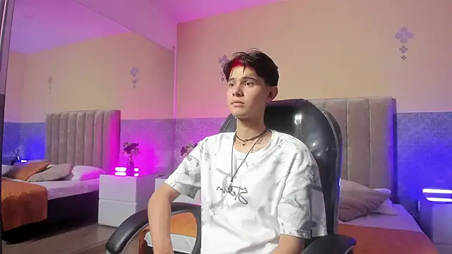 Derek Sinn online show from March 26, 2026, 6:50 pm