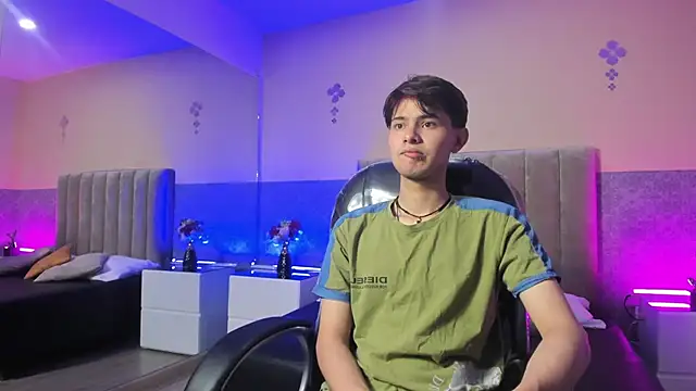 Derek Sinn online show from March 29, 2026, 1:13 pm