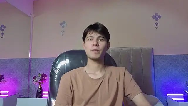 Snapshot of Derek_Sinn chatting on March 2, 2026, 8:05 pm Derek Sinn online show from March 2, 2026, 8:05 pm