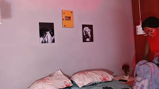 arianna rossi11 online show from March 14, 2026, 1:17 pm