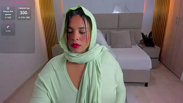 Snapshot of Nasira_sultan chatting on February 4, 2026, 2:17 am Nasira sultan online show from February 4, 2026, 2:17 am