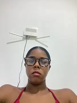 LIA PARKERR online show from March 12, 2026, 1:33 am