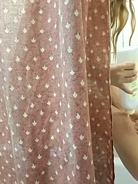 tuhardsexy online show from February 12, 2026, 11:37 pm