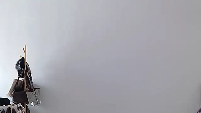 Nikishine online show from March 18, 2026, 3:31 am