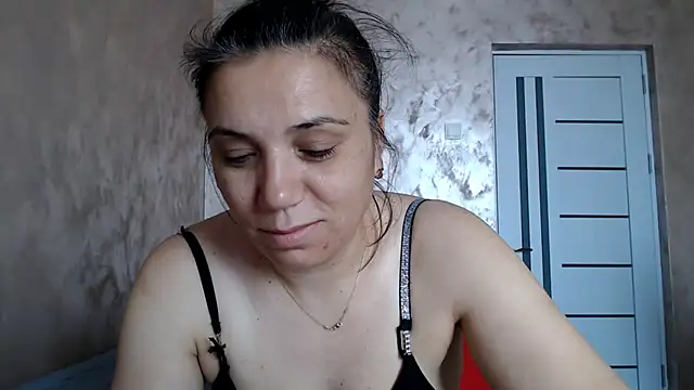 Snapshot of LorraGrey chatting on July 6, 2026, 5:47 am LorraGrey online show from July 6, 2026, 5:47 am