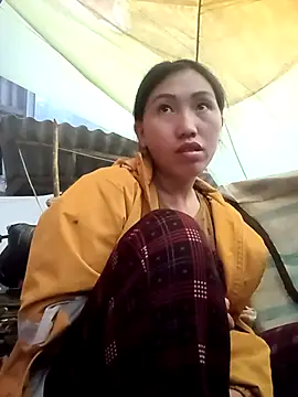 hot-luna- online show from March 15, 2026, 10:55 am