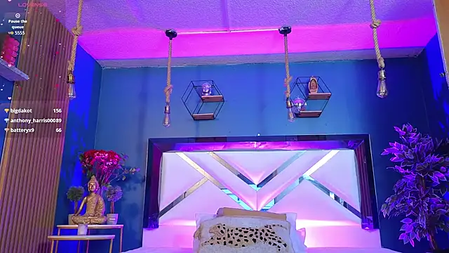 Snapshot of Ladyy_brownn chatting on March 5, 2026, 11:29 am Ladyy brownn online show from March 5, 2026, 11:29 am