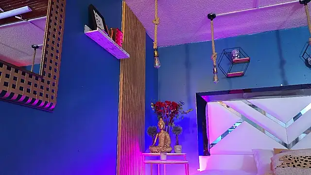 Snapshot of Ladyy_brownn chatting on March 16, 2026, 11:25 am Ladyy brownn online show from March 16, 2026, 11:25 am