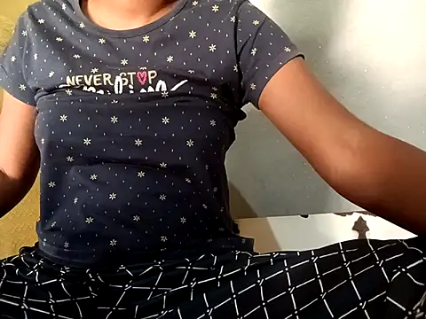 reet sen03 online show from April 13, 2026, 11:58 am