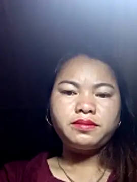 emlylyxinh online show from February 12, 2026, 9:25 pm